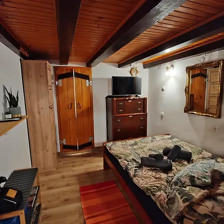 Appartement Bertolina, 50m From Sea